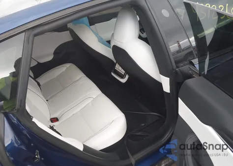 2021 Tesla Model S Plaid Tri Motor All-Wheel Drive z USA, uszkodzony, nr VIN 5YJSA1E64MF452906